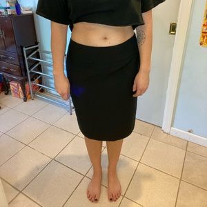 Black Below-the-Knee Pencil Skirt